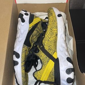 Nike Women React Element 55 (speed yellow/black-white)
